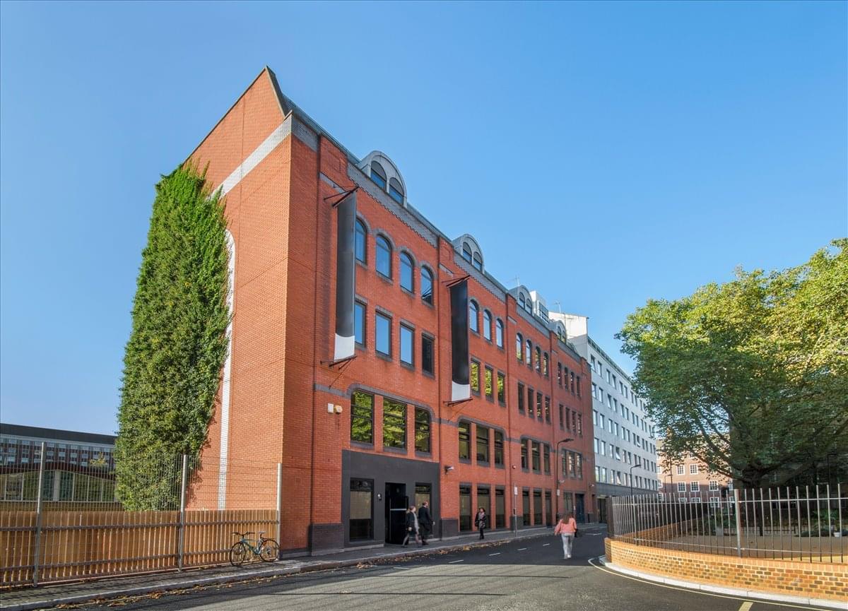 Office Space Farringdon on Peer House